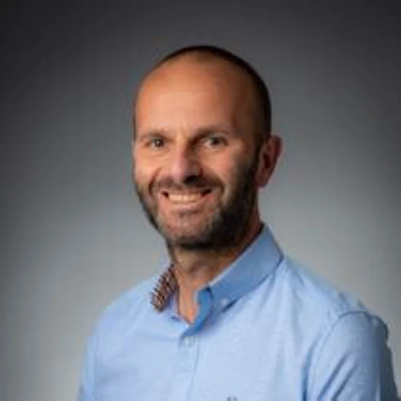 Steve Deakin Steve Deakin